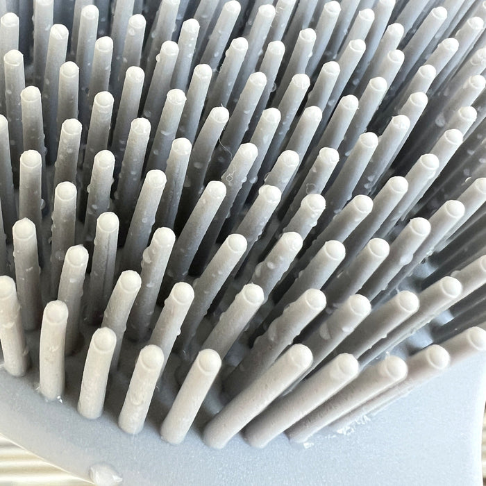 תקריב אמיתי של זיפי הסיליקון של Brush Body